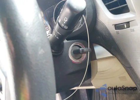 2013 Subaru Outback 2.5I Premium из США, поврежденный, VIN 4S4BRCGC0D3252900